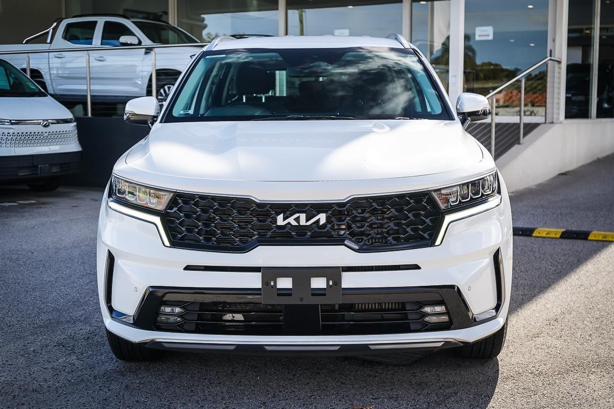 Kia Sorento image 4
