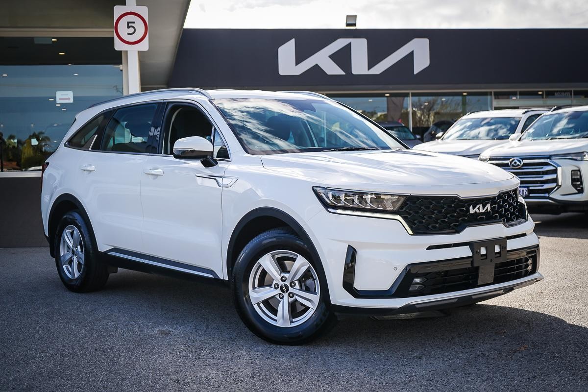 Kia Sorento image 1