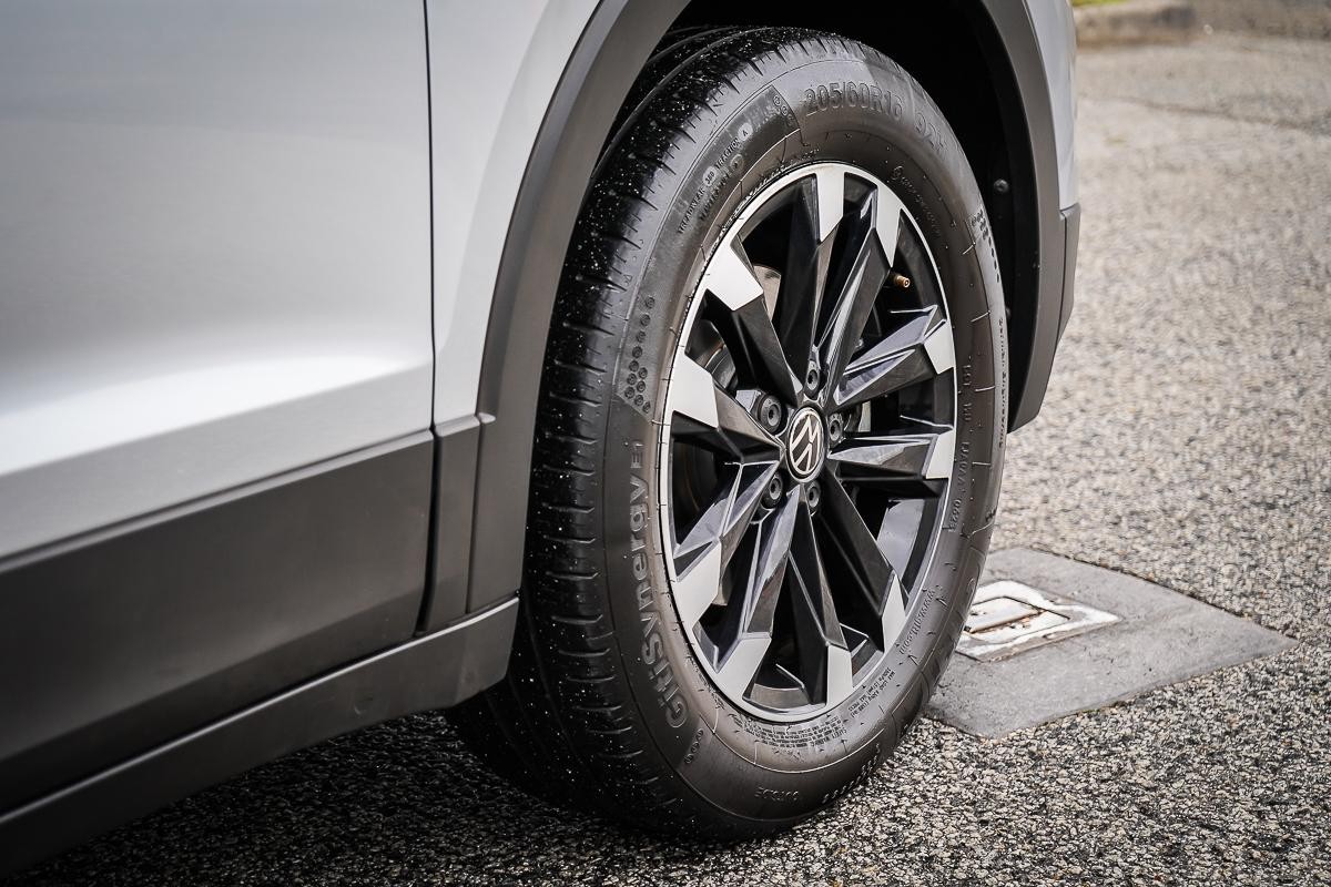 Volkswagen T-cross image 3