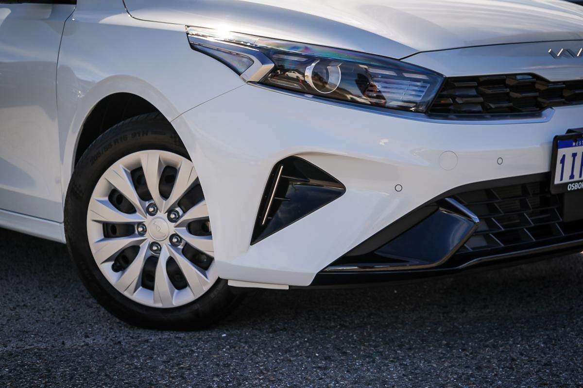 Kia Cerato image 2