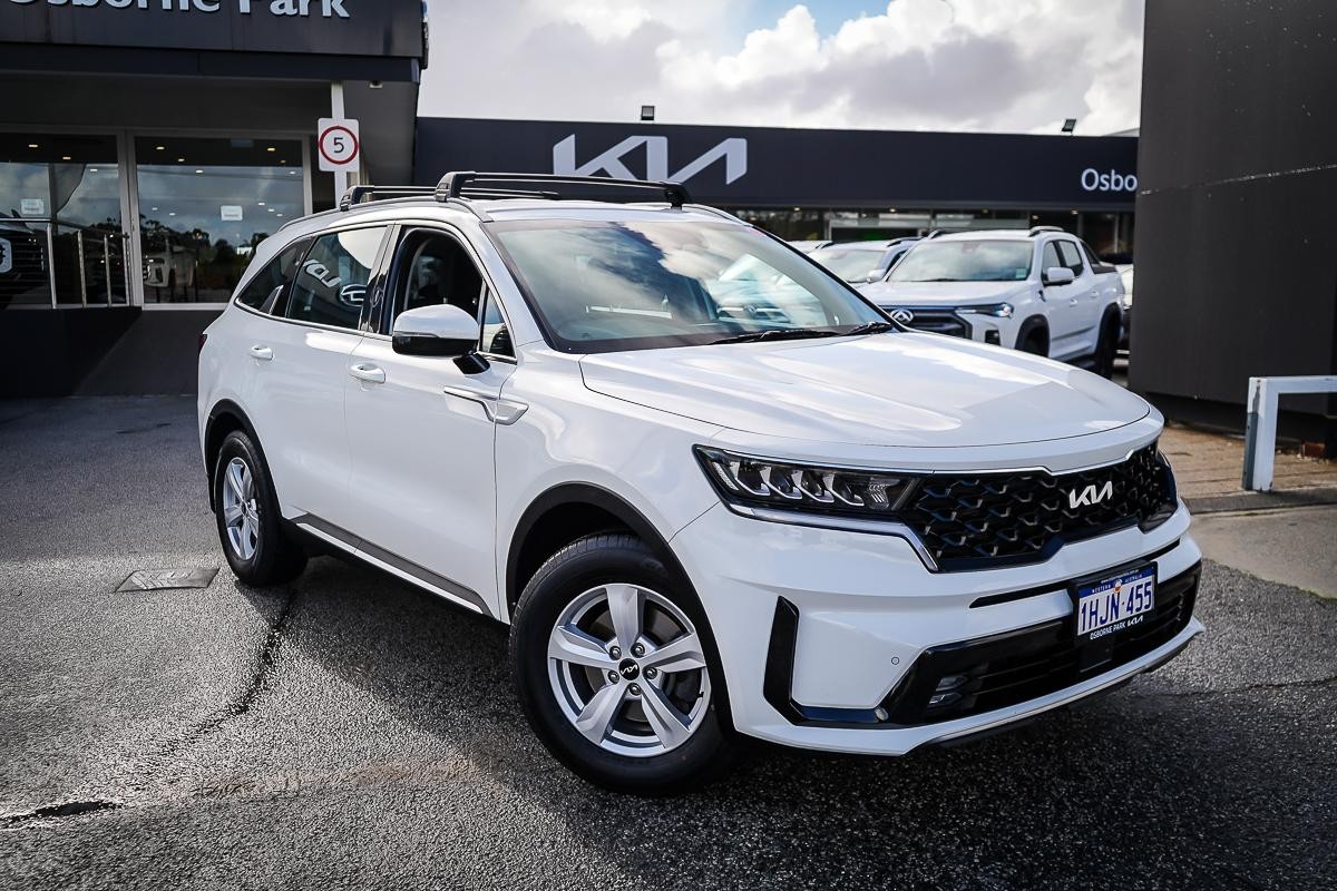Kia Sorento image 1