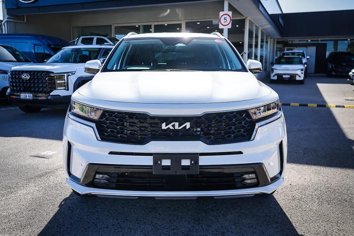 Kia Sorento image 4