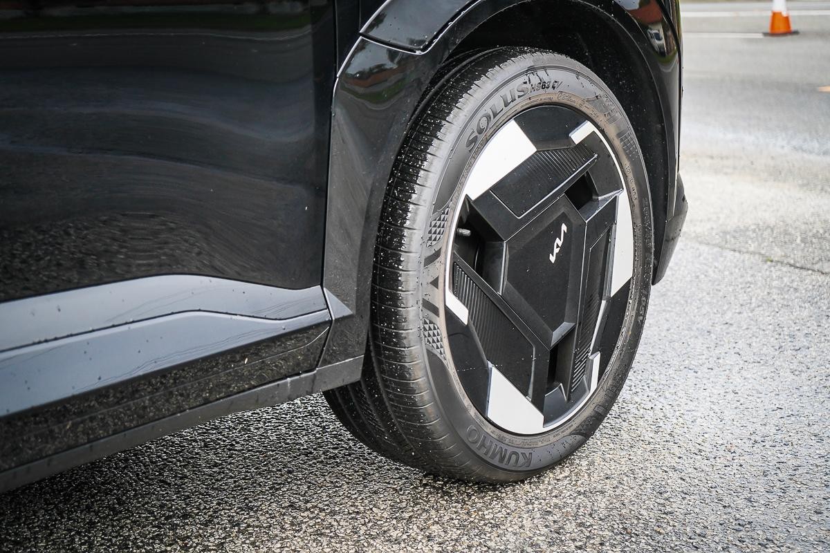 Kia Ev5 image 3