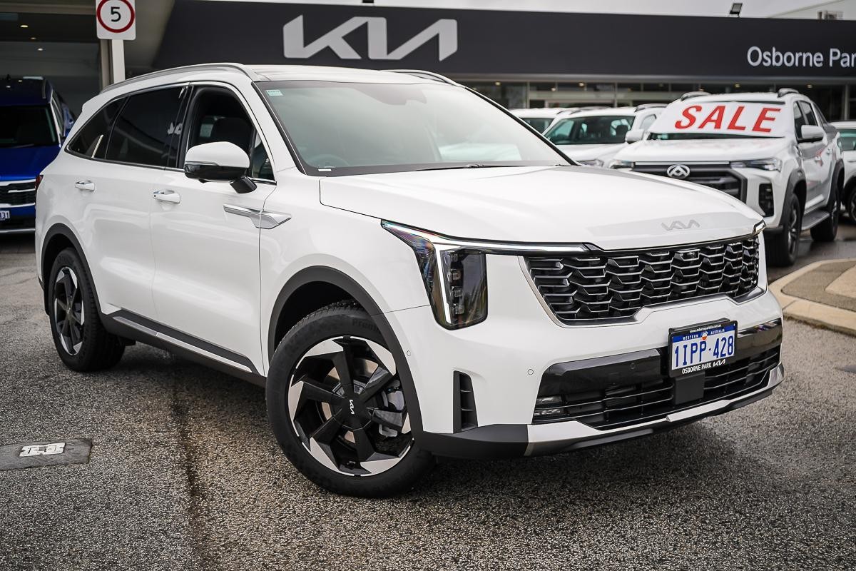 Kia Sorento image 1