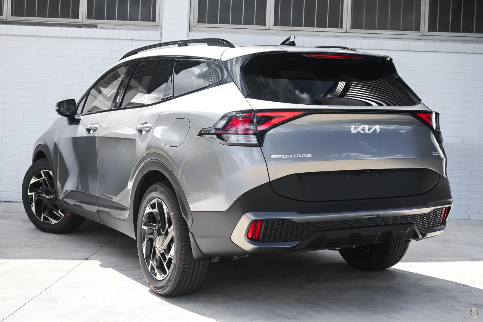Kia Sportage image 4