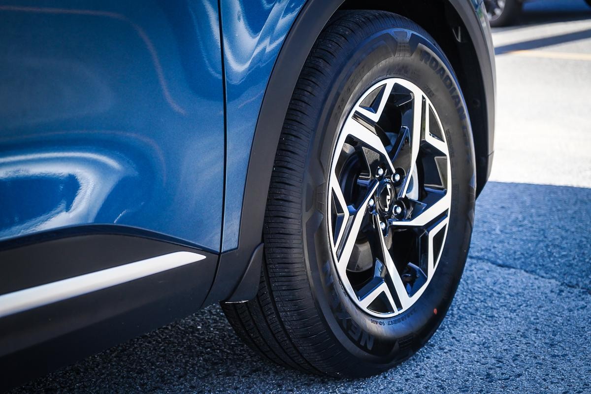 Kia Sportage image 3