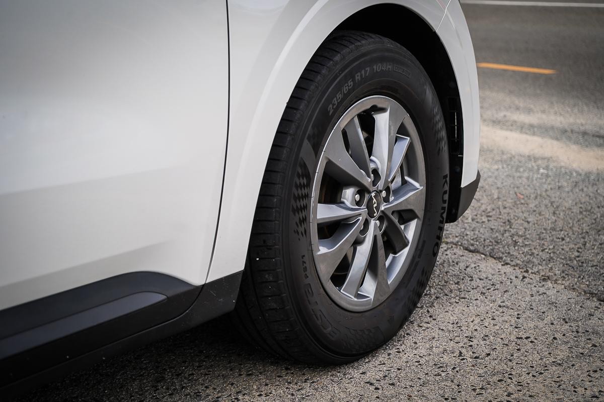 Kia Carnival image 3
