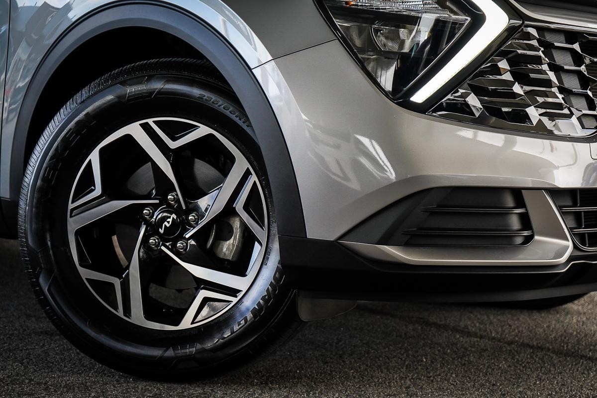 Kia Sportage image 2