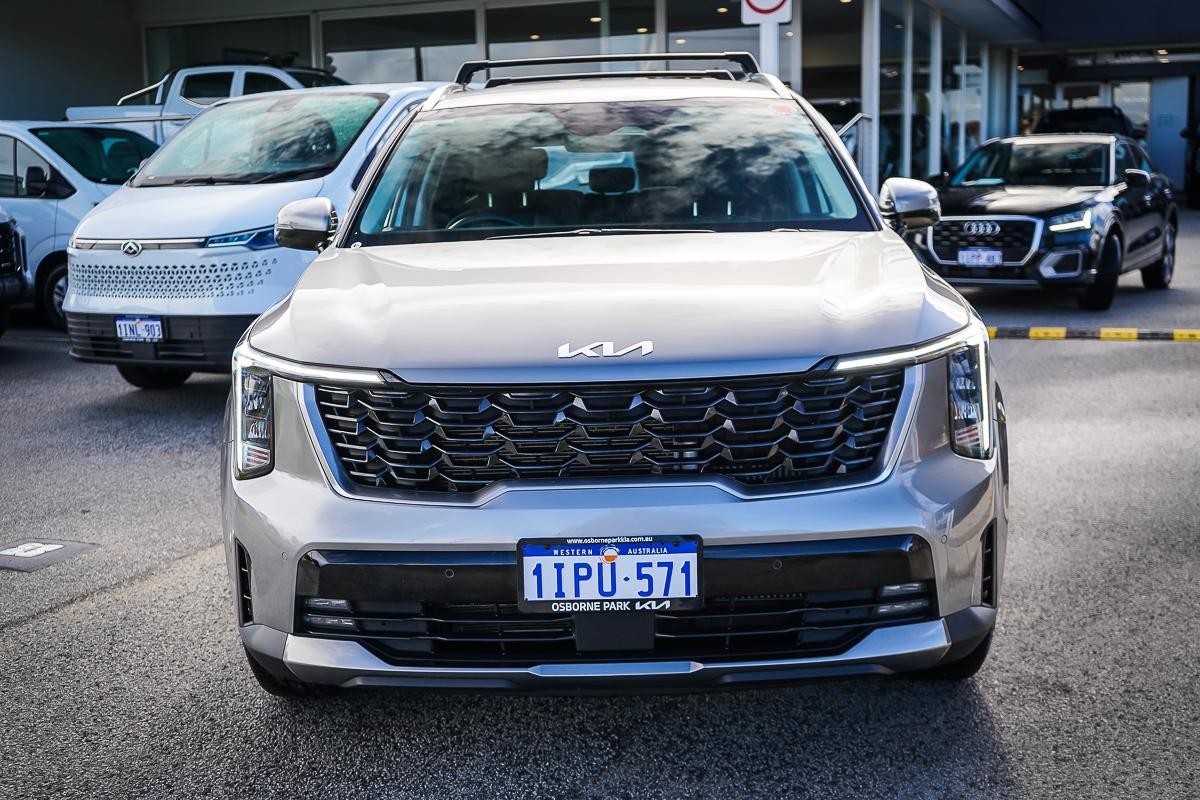 Kia Sorento image 4