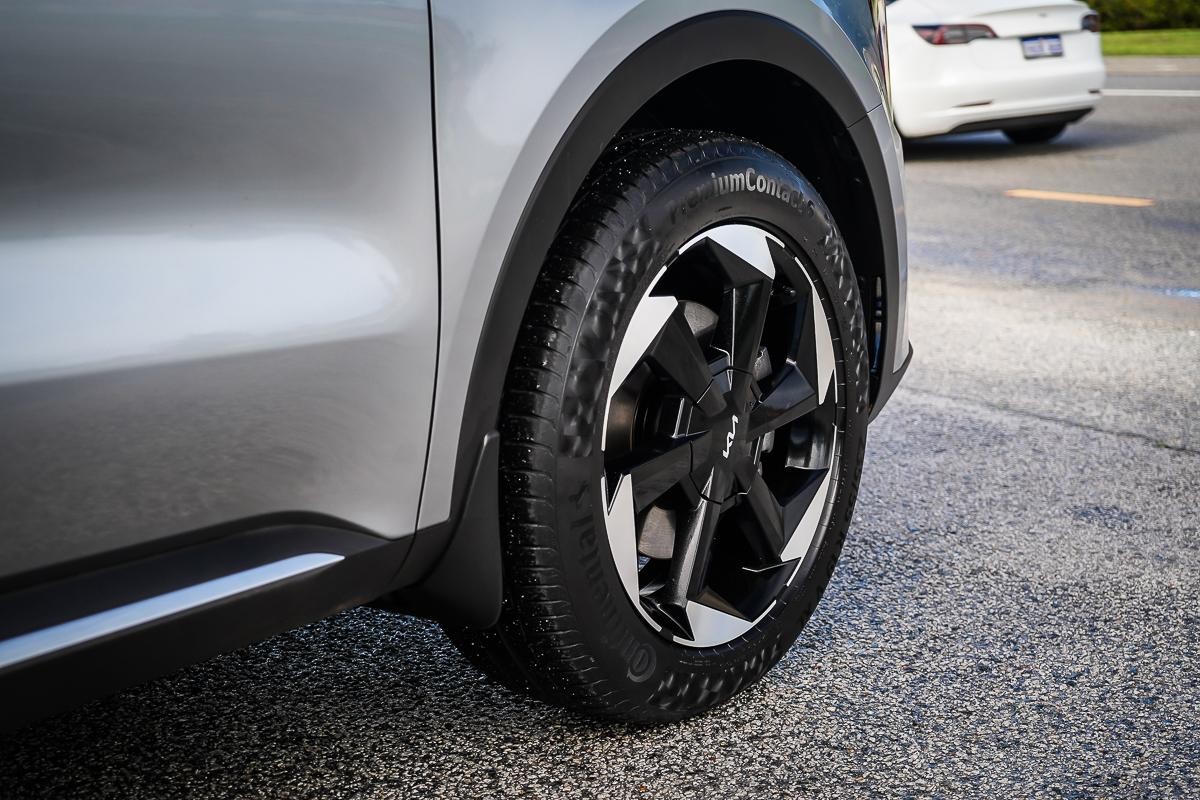Kia Sorento image 3
