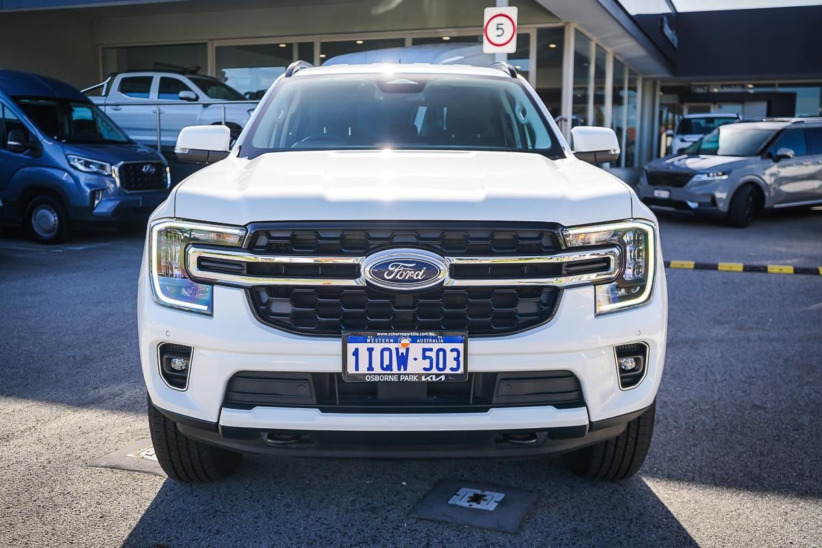 Ford Everest image 4