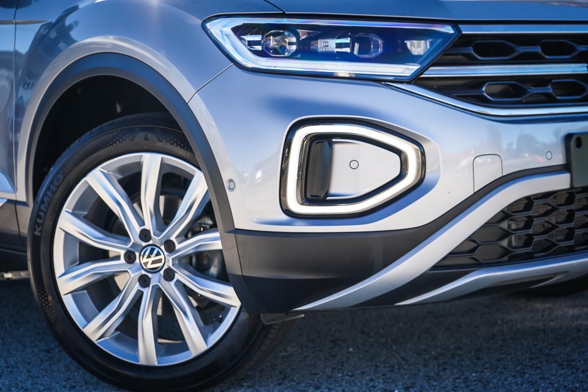 Volkswagen T-roc image 2