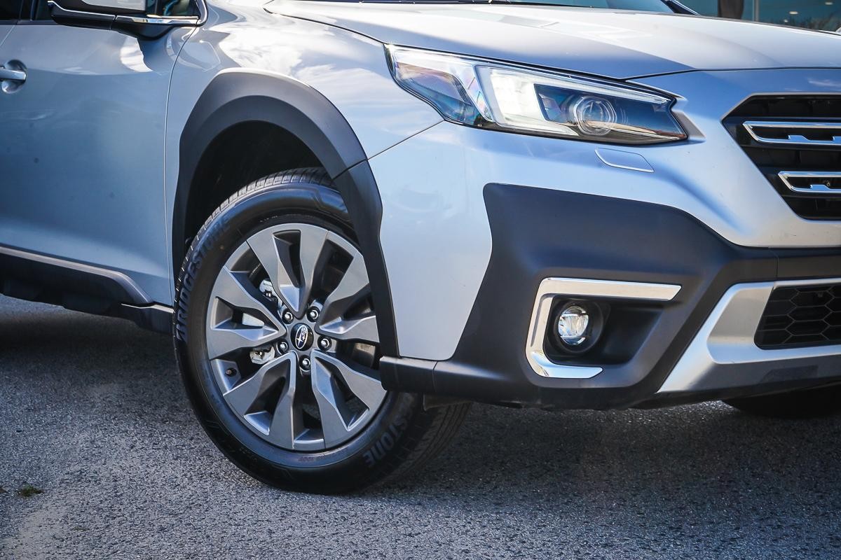 Subaru Outback image 2