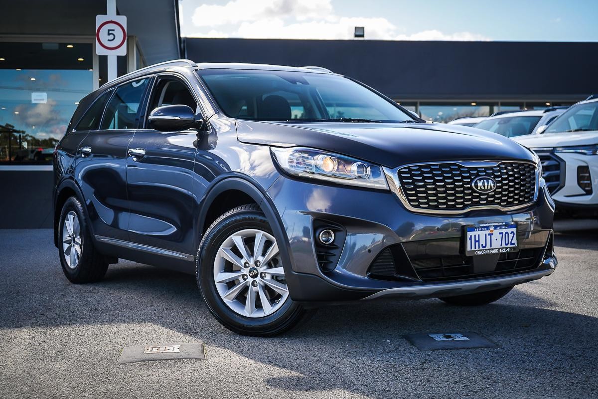 Kia Sorento image 1