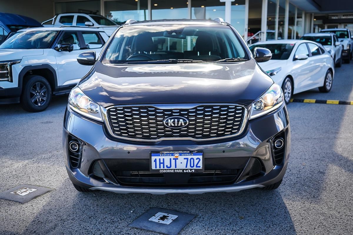 Kia Sorento image 4