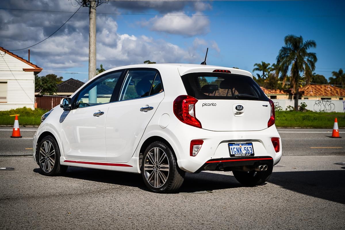 Kia Picanto image 4