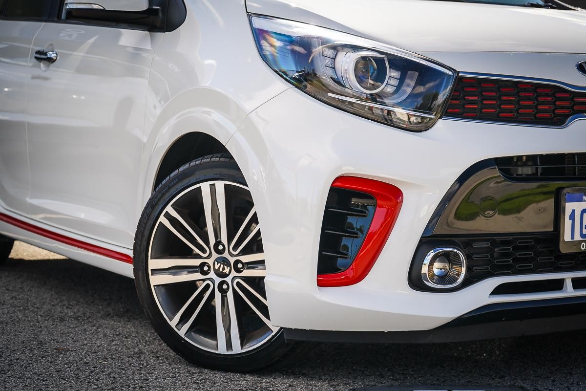 Kia Picanto image 2