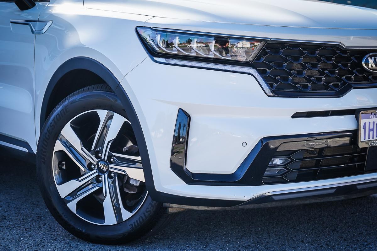 Kia Sorento image 2