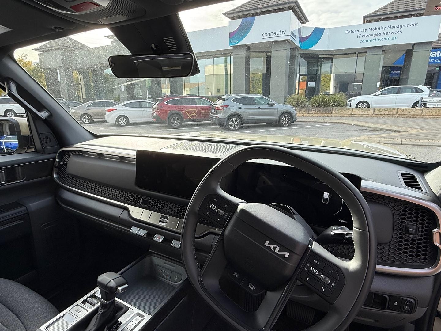 Kia Tasman image 4
