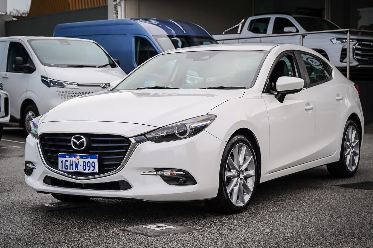 Mazda 3 image 4