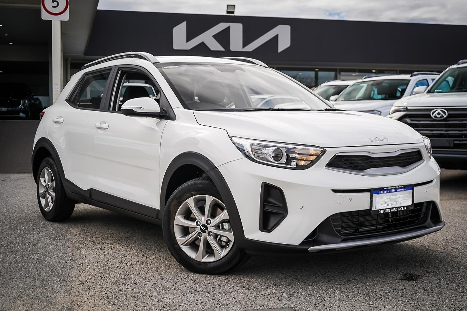 Kia Stonic image 1