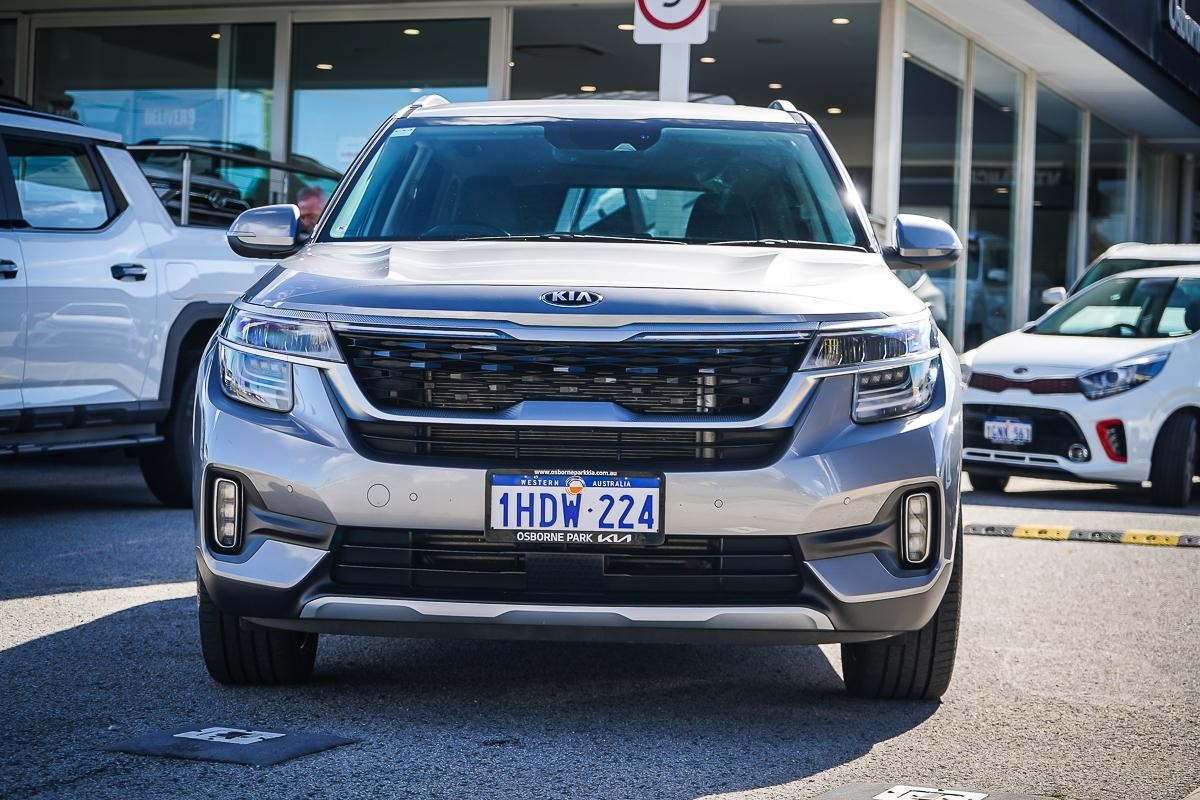 Kia Seltos image 3