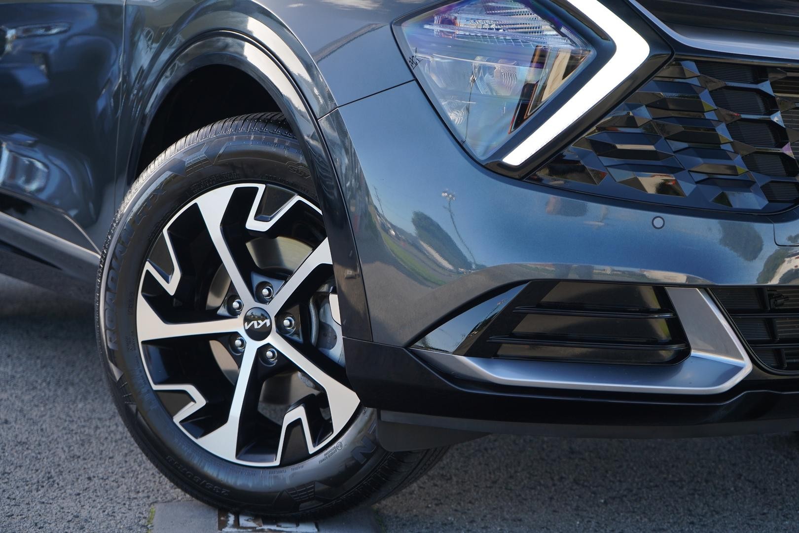 Kia Sportage image 2