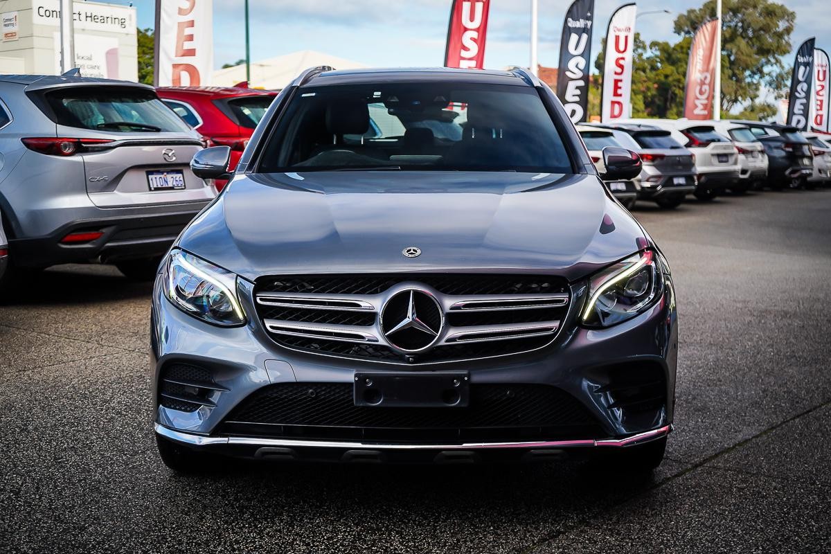 Mercedes Benz Glc-class image 4