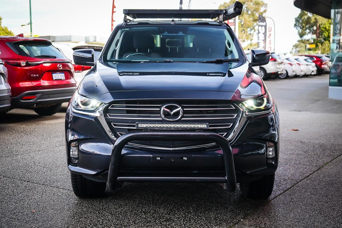 Mazda Bt-50 image 4