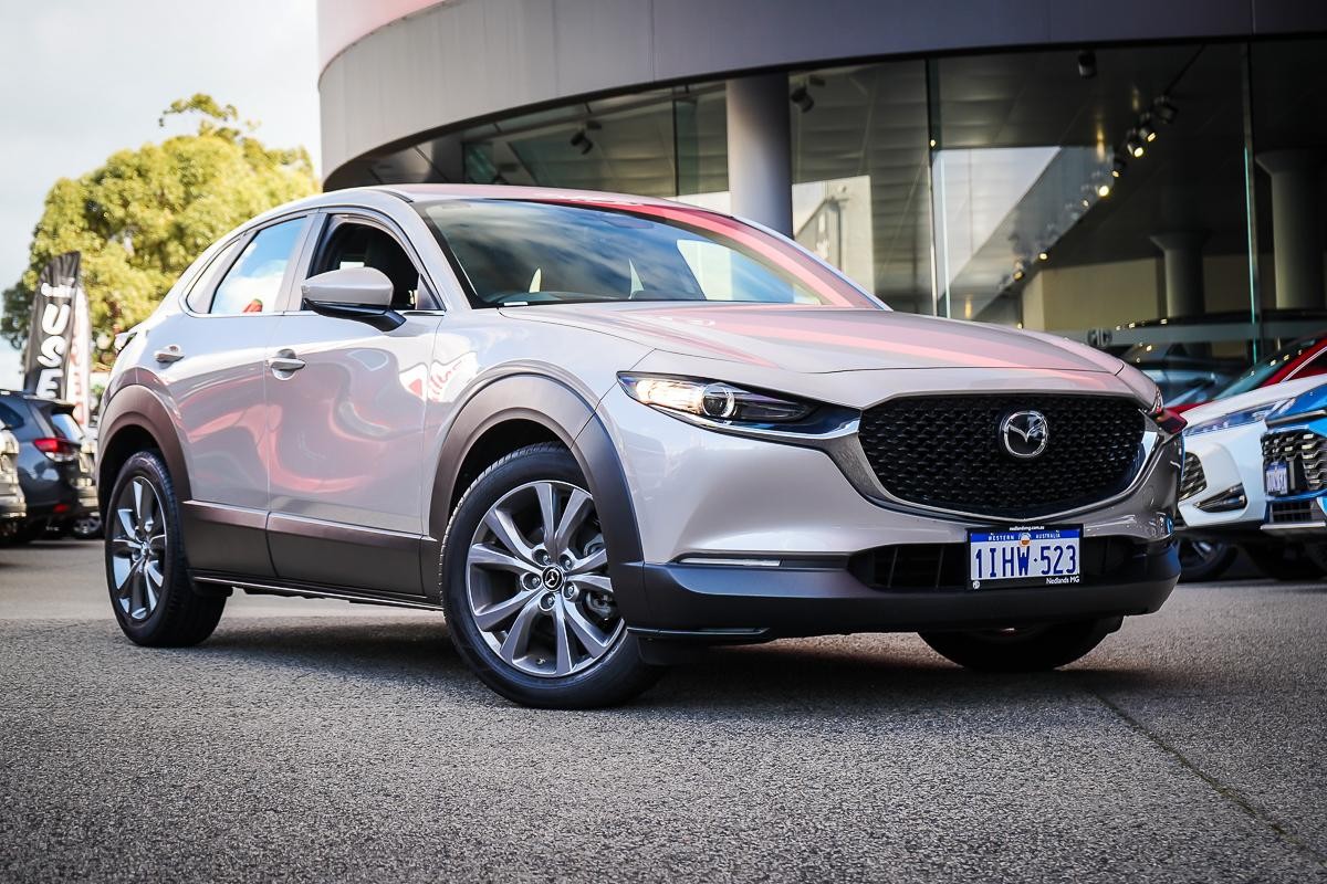 Mazda Cx-30 image 1