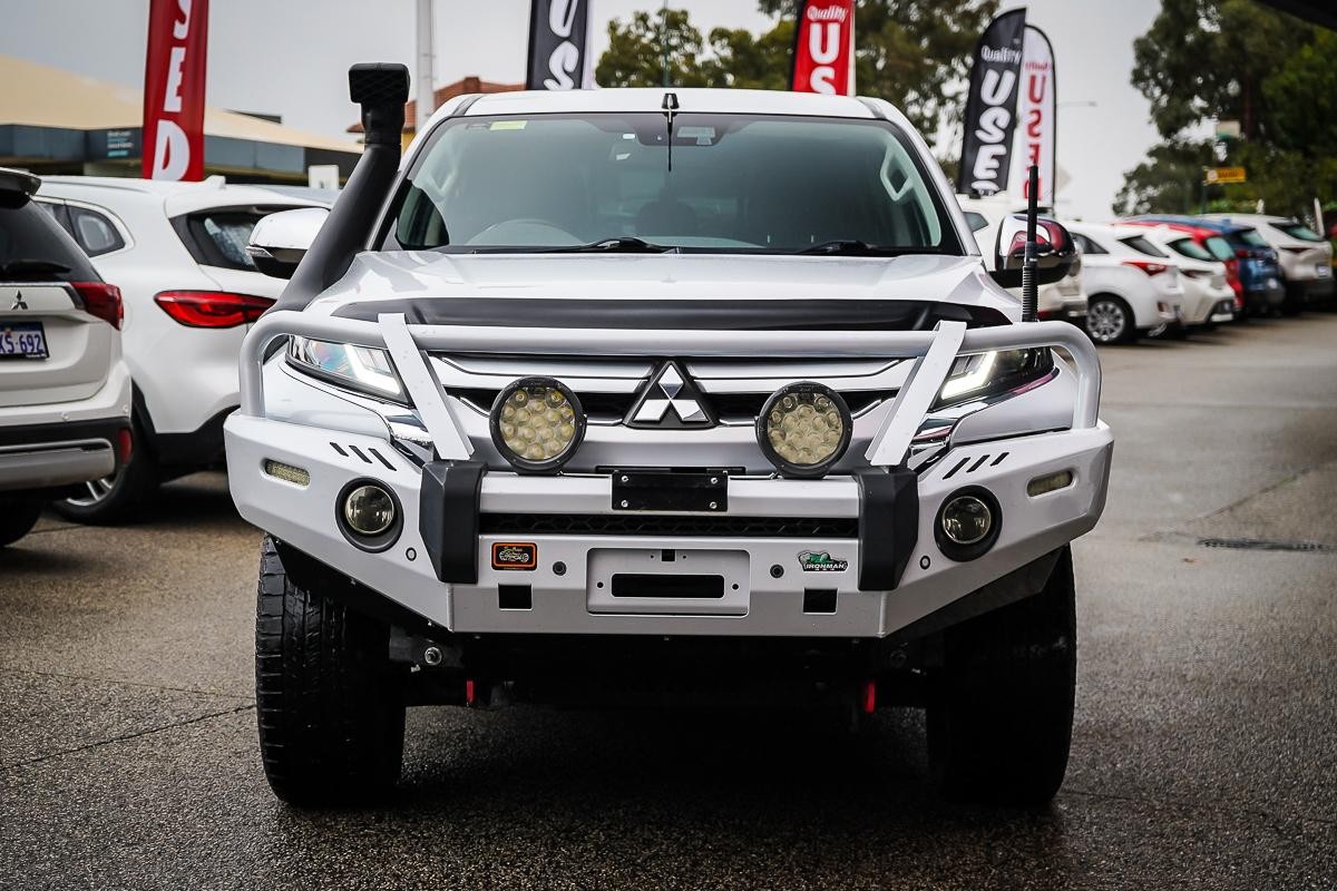 Mitsubishi Triton image 4