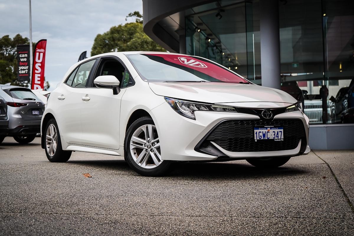 Toyota Corolla image 1