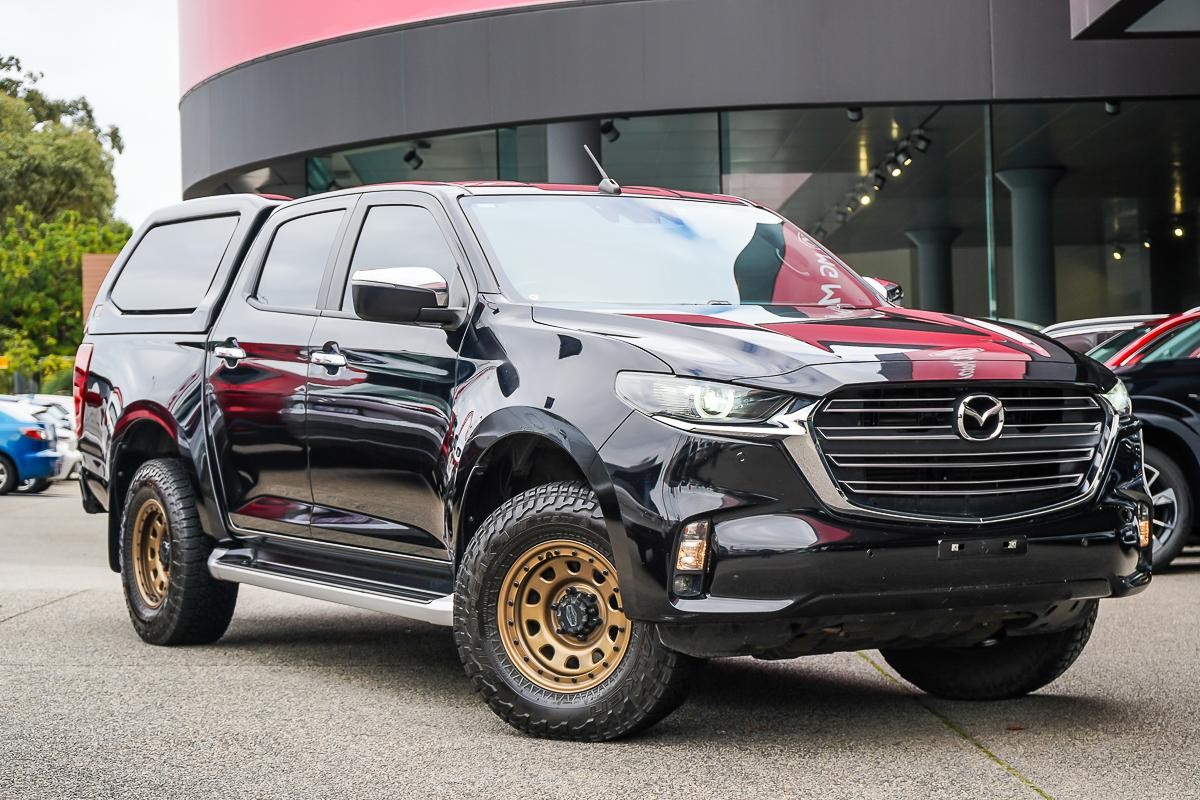Mazda Bt-50 image 1
