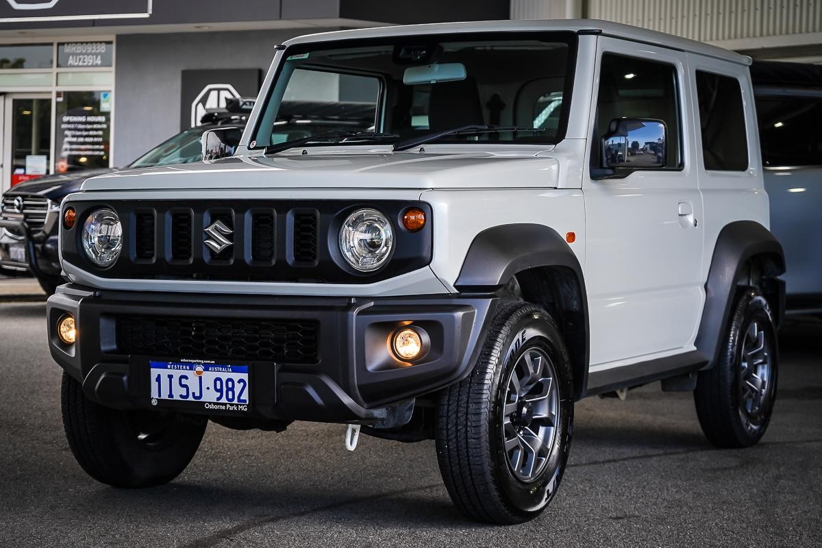 Suzuki Jimny image 4