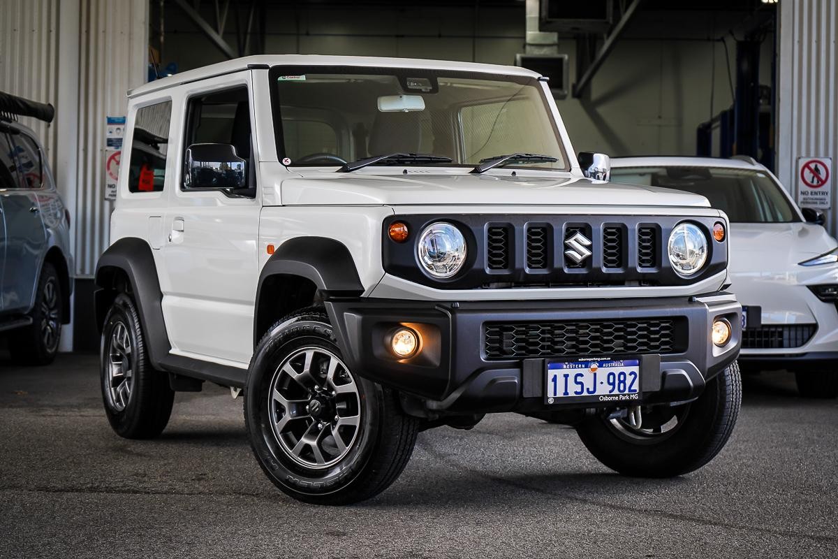 Suzuki Jimny image 1