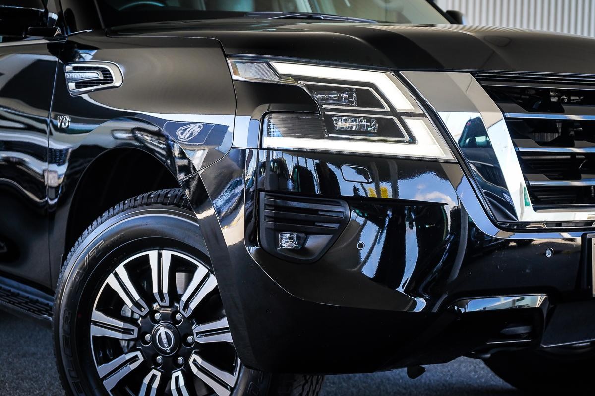 Nissan Patrol image 2