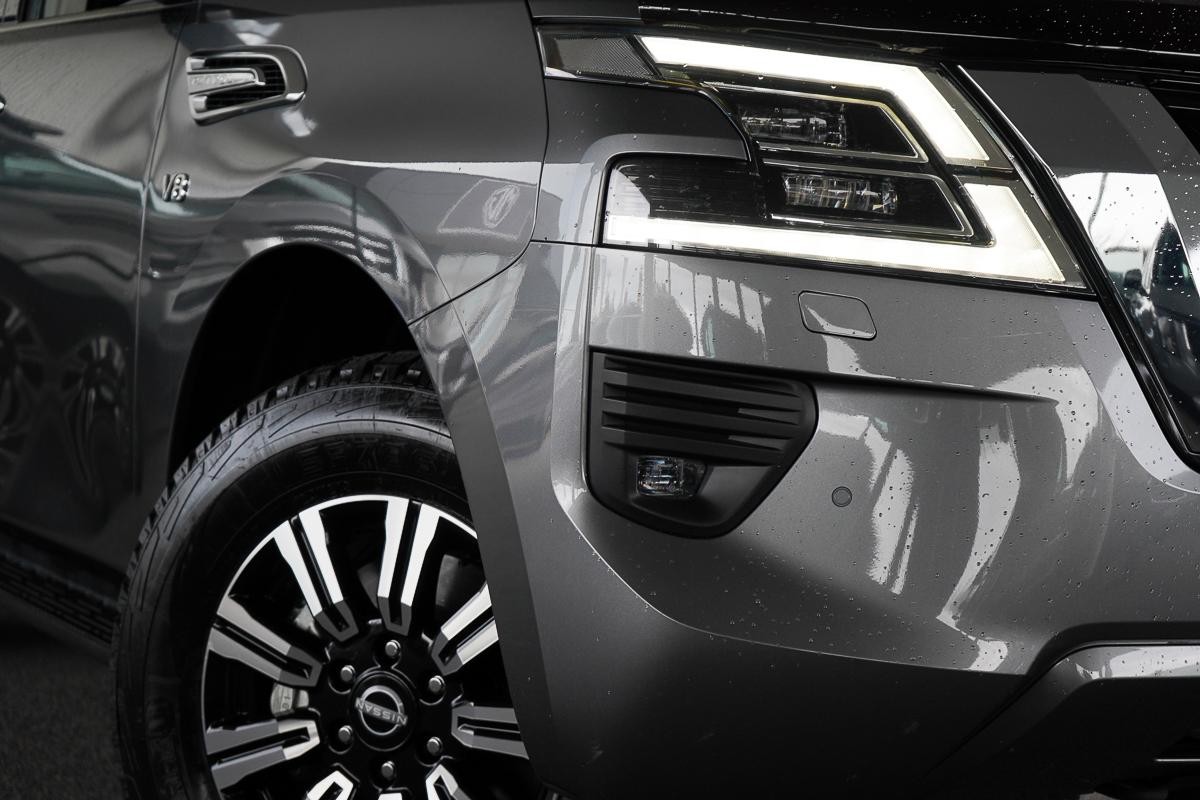 Nissan Patrol image 2