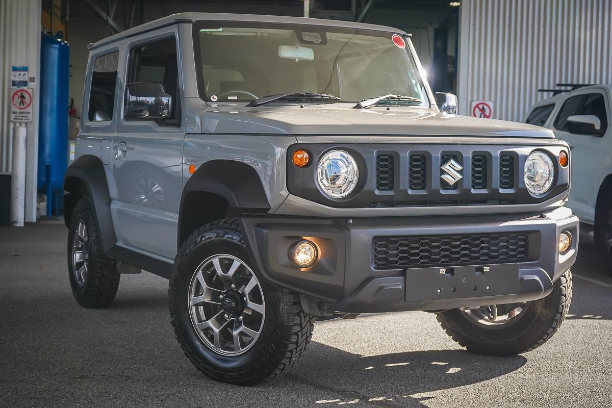 Suzuki Jimny image 1