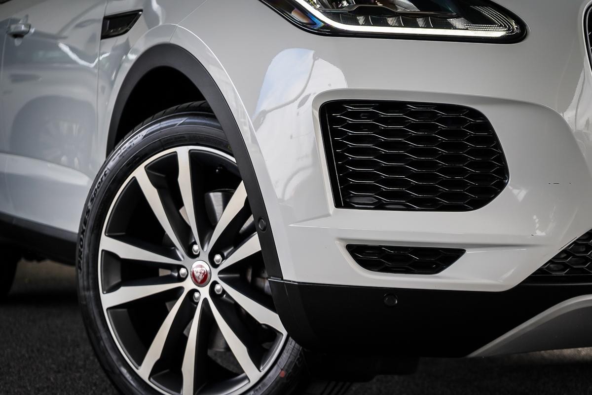 Jaguar E-pace image 2