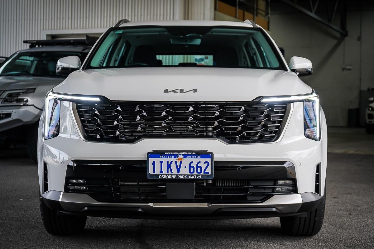 Kia Sorento image 3