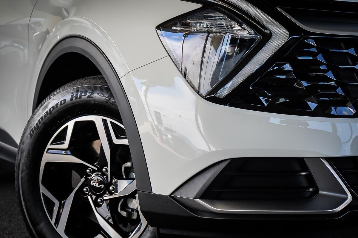 Kia Sportage image 2