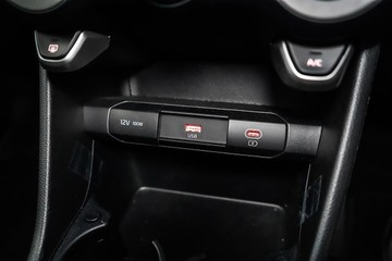 https://dvg-vehicle-assets.s3.amazonaws.com/1104063/3j4yo6nfl9xjlq2rge5059dy7.jpg