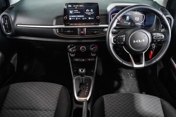 https://dvg-vehicle-assets.s3.amazonaws.com/1104063/65pgsk00p6vspo6x53cj48aem.jpg