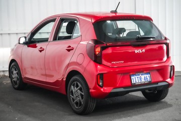 https://dvg-vehicle-assets.s3.amazonaws.com/1104063/enw54kc8h8r9f3elume32ggfh.jpg