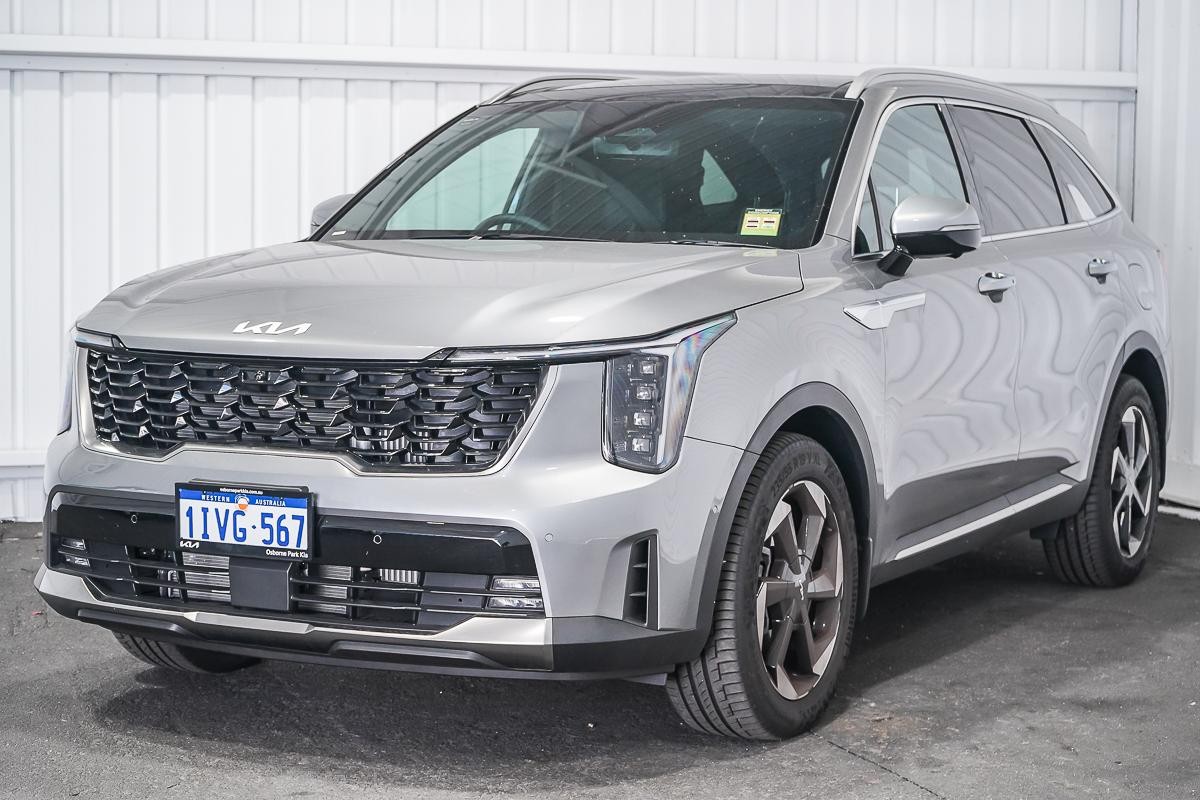 Kia Sorento image 4