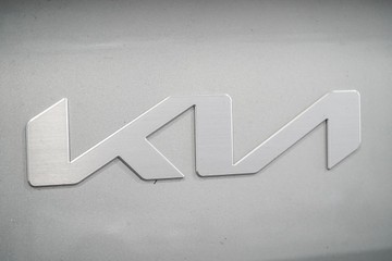 https://dvg-vehicle-assets.s3.amazonaws.com/1104234/7r2srfjiph1p6p1bq0lxc4o5q.jpg