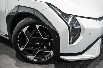 https://dvg-vehicle-assets.s3.amazonaws.com/1104234/8ob134fo7x97tf79c21lhfbog.jpg
