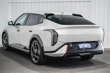 https://dvg-vehicle-assets.s3.amazonaws.com/1104234/bqq37jvcvww232acv3o8b8fka.jpg