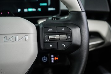 https://dvg-vehicle-assets.s3.amazonaws.com/1104234/e42l79c7506yiji1y5mjnd1wn.jpg