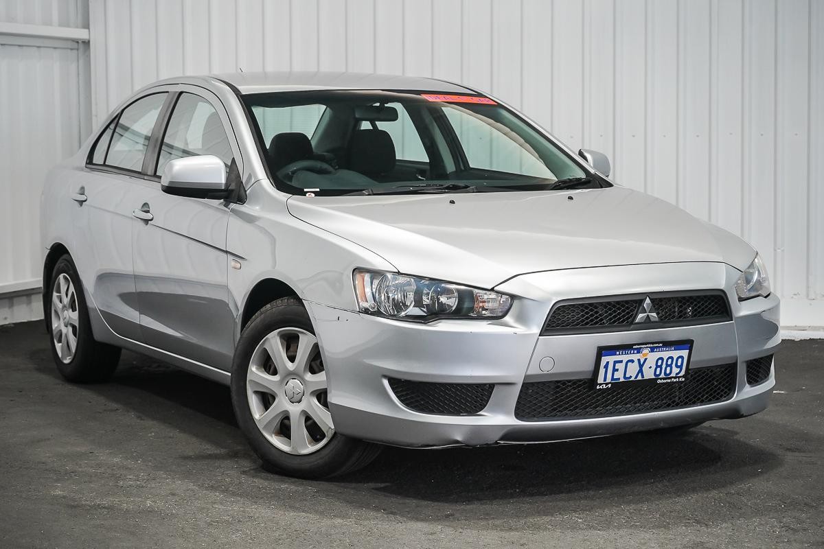 Mitsubishi Lancer image 1